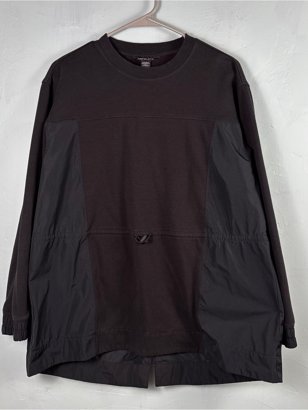 Athleta Black Tech-Panel Crewneck Sweatshirt w/ drawstring waist